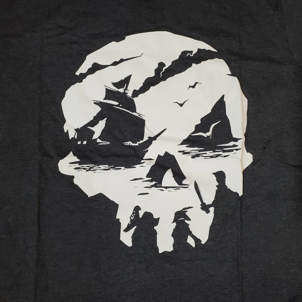 Sea of Thieves Unisex Tshirt - Picture 2 of 5